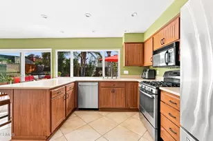 828 Burlington Ave, Ventura, CA 93004 - Photo 8