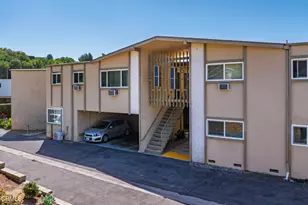1690 E Hillcrest Dr, Thousand Oaks, CA 91362 - Photo 2