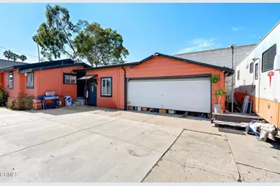 2422 Alameda Avenue, Ventura, CA 93003 - Photo 30
