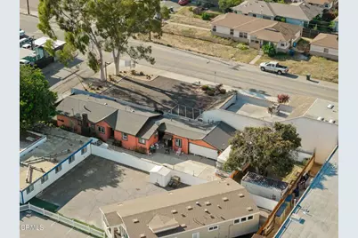 2422 Alameda Avenue, Ventura, CA 93003 - Photo 42