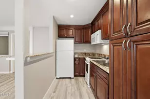 28947 E Thousand Oaks, Agoura Hills, CA 91301 - Photo 4