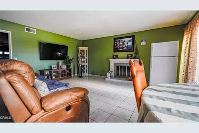 1977 El Cajon Circle, Oxnard, CA 93035 - Photo 8