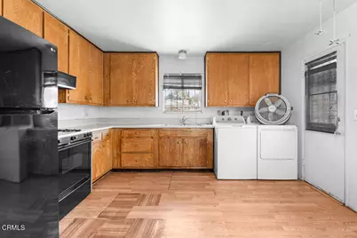 1563 E Second Street, Oxnard, CA 93030 - Photo 10