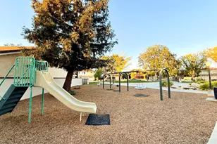 3184 Casino Dr, Thousand Oaks, CA 91362 - Photo 44