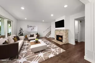536 Spring Rd, Moorpark, CA 93021 - Photo 2