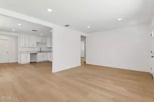 22016 Schoolcraft St, Los Angeles, CA 91303 - Photo 6