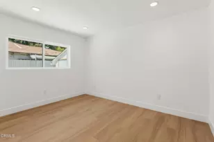 22016 Schoolcraft St, Los Angeles, CA 91303 - Photo 20