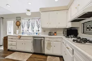 1573 Wolverton Ave, Camarillo, CA 93010 - Photo 10