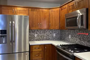 727 Kingfisher Way, Oxnard, CA 93030 - Photo 2