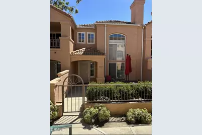 727 Kingfisher Way, Oxnard, CA 93030 - Photo 1