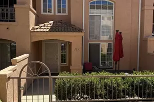 727 Kingfisher Way, Oxnard, CA 93030 - Photo 1