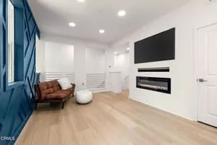 1244 E Thompson Blvd, Ventura, CA 93001 - Photo 12