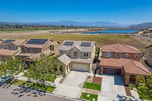 573 Xanadu Way, Oxnard, CA 93036 - Photo 2