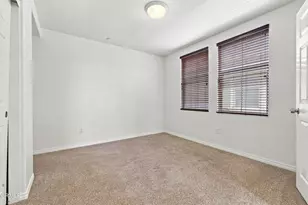 3145 Lisbon Ln, Oxnard, CA 93036 - Photo 34