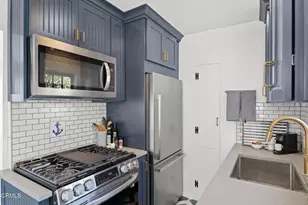 142 S Ann St, Ventura, CA 93001 - Photo 40