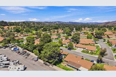 16165 Village 16, Camarillo, CA 93012 - Photo 44