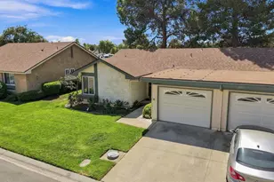 16165 Village 16, Camarillo, CA 93012 - Photo 40