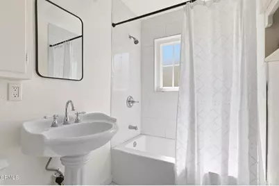 823 W Roderick Avenue, Oxnard, CA 93030 - Photo 22