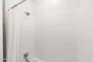 10738 Telegraph Rd, Ventura, CA 93004 - Photo 40