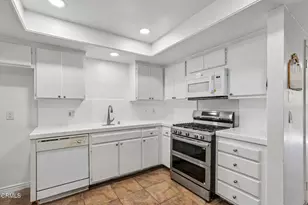 9111 Lemona Ave, North Hills, CA 91343 - Photo 12