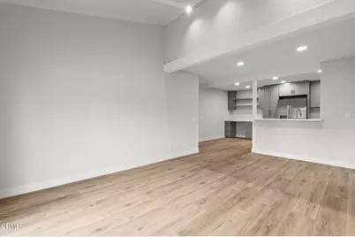 1300 Saratoga Avenue #2009, Ventura, CA 93003 - Photo 24