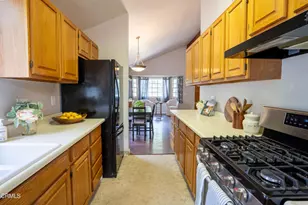 233 El Plano Dr, Ojai, CA 93023 - Photo 16
