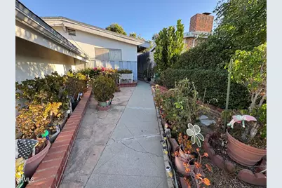 935 E Hillcrest Drive, Thousand Oaks, CA 91360 - Photo 16