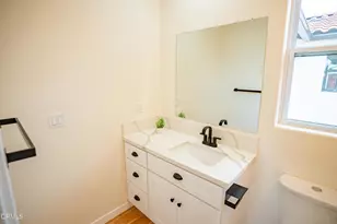 1141 W 2nd St, Oxnard, CA 93030 - Photo 18
