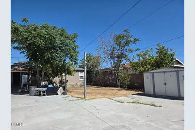 13648 Filmore Street, Pacoima, CA 91331 - Photo 6