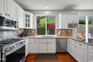 3889 Angeline St, Thousand Oaks, CA 91320 - Photo 16