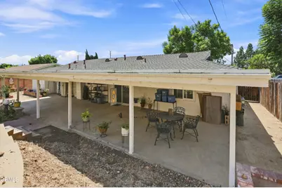 405 Calle Jazmin, Thousand Oaks, CA 91360 - Photo 18