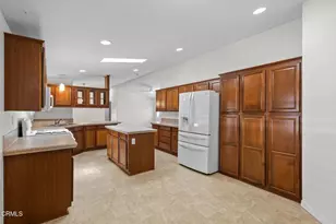 1975 Maricopa Hwy, Ojai, CA 93023 - Photo 12
