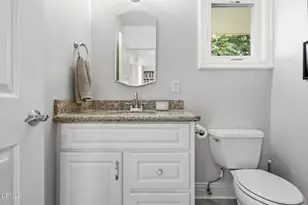 125 Vientos Rd, Camarillo, CA 93010 - Photo 32