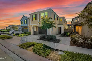 1994 Pomegranate St, Santa Paula, CA 93060 - Photo 4