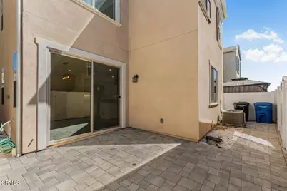 1994 Pomegranate Street, Santa Paula, CA 93060 - Photo 44