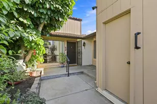 10412 Boulder Ct, Ventura, CA 93004 - Photo 2