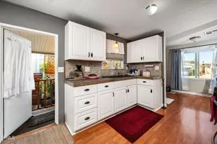 10 Wisteria Way, Ventura, CA 93004 - Photo 8