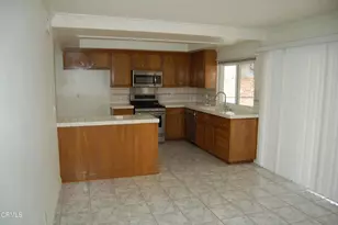 81 S Jerome Ave, Thousand Oaks, CA 91320 - Photo 8