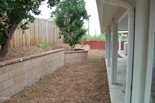 81 S Jerome Ave, Thousand Oaks, CA 91320 - Photo 22