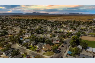 812 W Ave H-5, Lancaster, CA 93534 - Photo 40