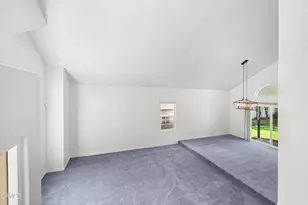 1011 Yukonite Pl, Oxnard, CA 93030 - Photo 8