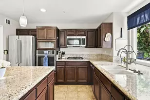 2571 Upper Bay Dr, Oxnard, CA 93036 - Photo 14