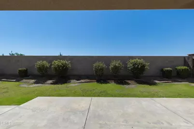 12201 Quiet Creek Way, Bakersfield, CA 93311 - Photo 36