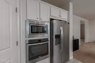 12201 Quiet Creek Way, Bakersfield, CA 93311 - Photo 16