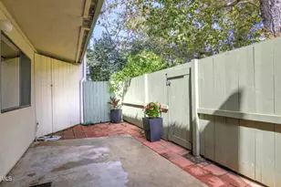 39 Dearborn Pl, Goleta, CA 93117 - Photo 14