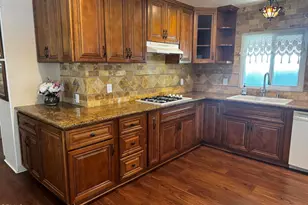 33 Irena Ave, Camarillo, CA 93012 - Photo 6