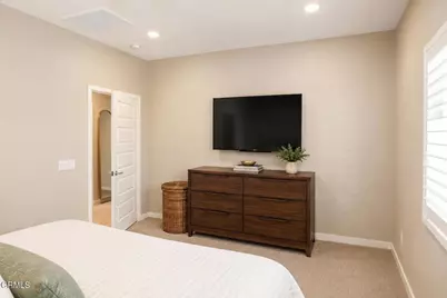 571 Via Chelsea, Camarillo, CA 93012 - Photo 12