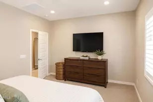 571 Via Chelsea, Camarillo, CA 93012 - Photo 12