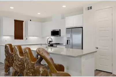 1054 Canal Street, Oxnard, CA 93035 - Photo 4