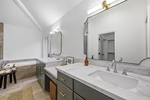 947 Golden Crest Ave, Thousand Oaks, CA 91320 - Photo 20